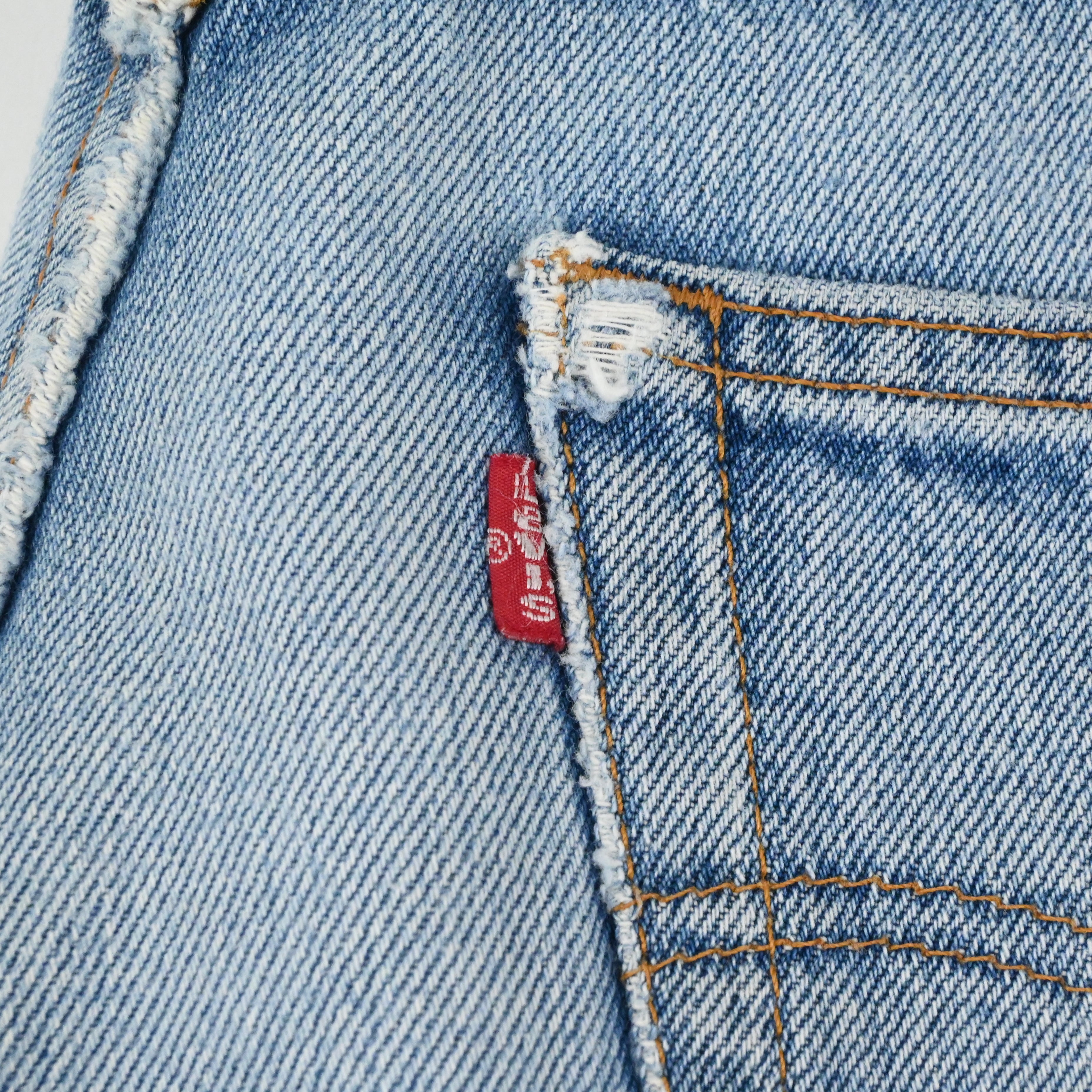 '00 LEVI'S 501-0000 SIZE W34 L30