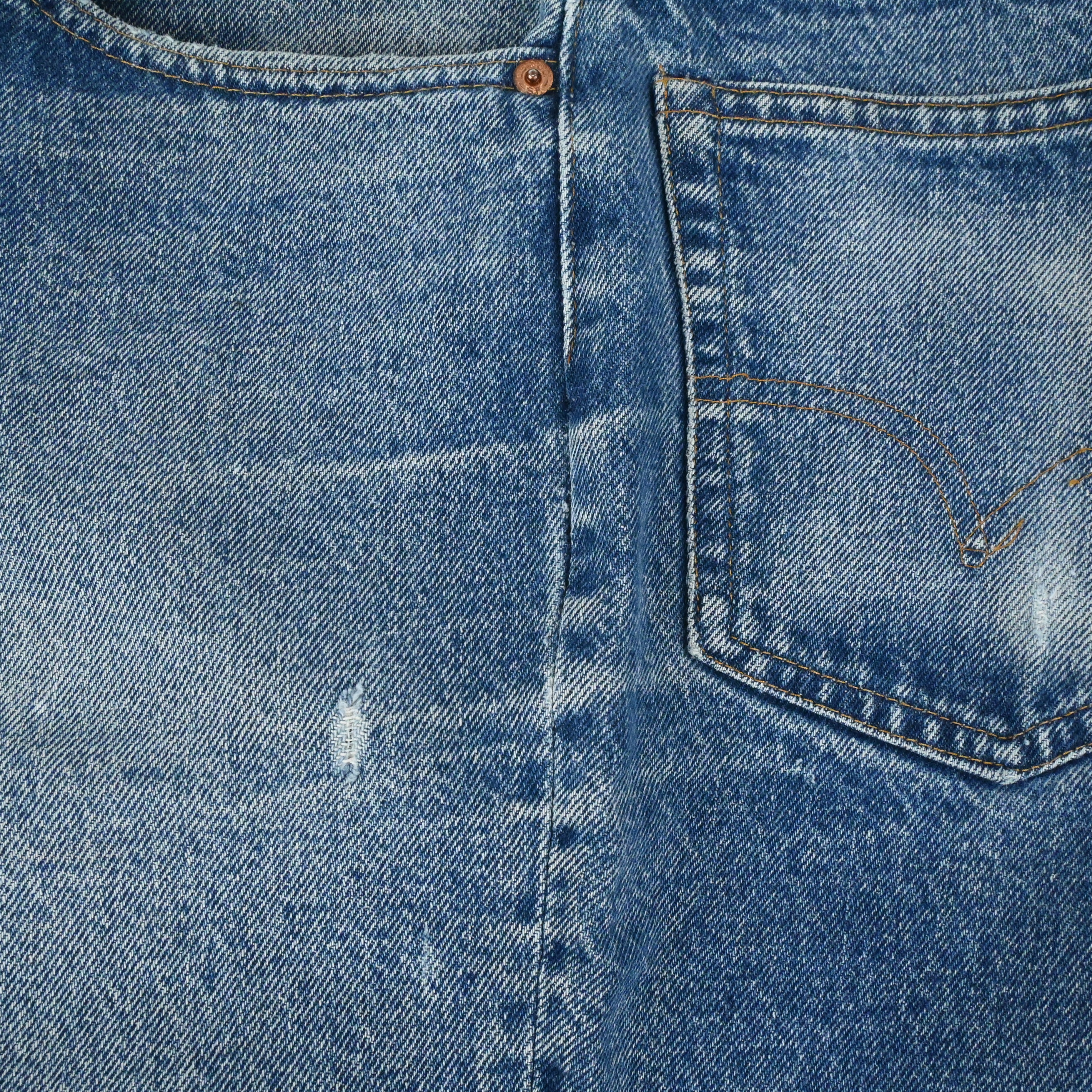 内部ステッチがホツレておりましたので内側から縫い直しております。(表側)