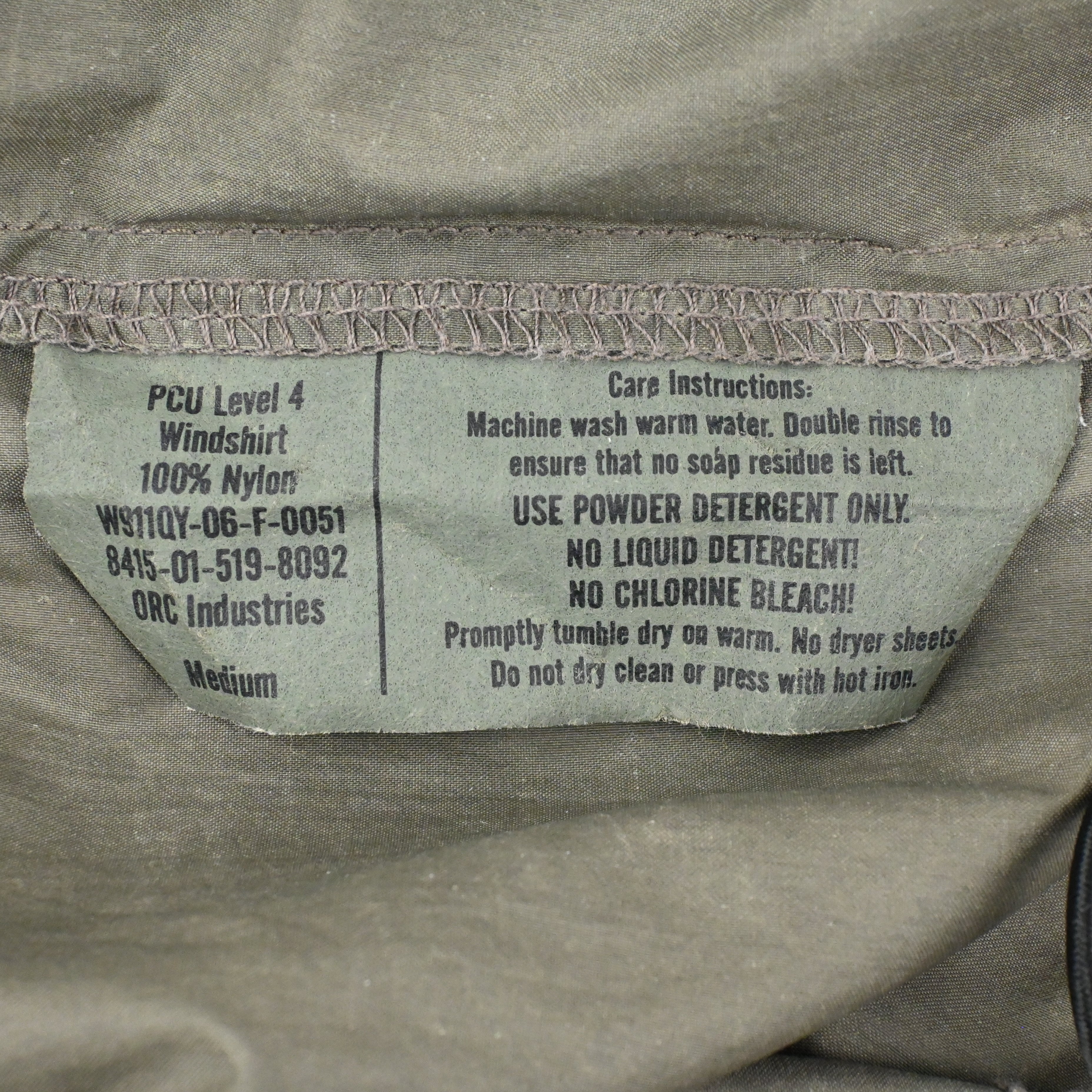'06 USSOCOM PCU LEVEL4 WINDSHIRT SIZE M