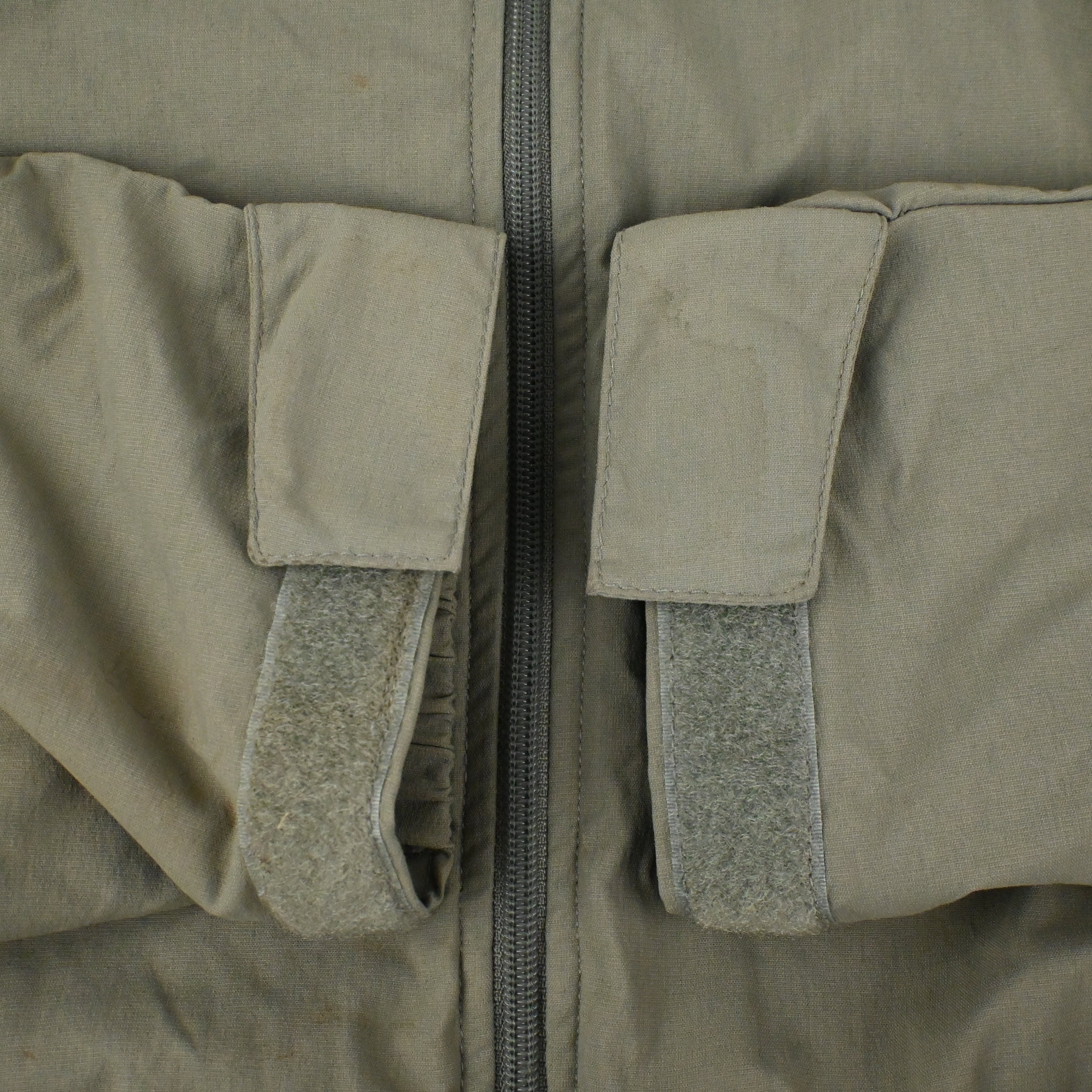 '08 PATAGONIA PCU LEVEL 5 JACKET SIZE L-R