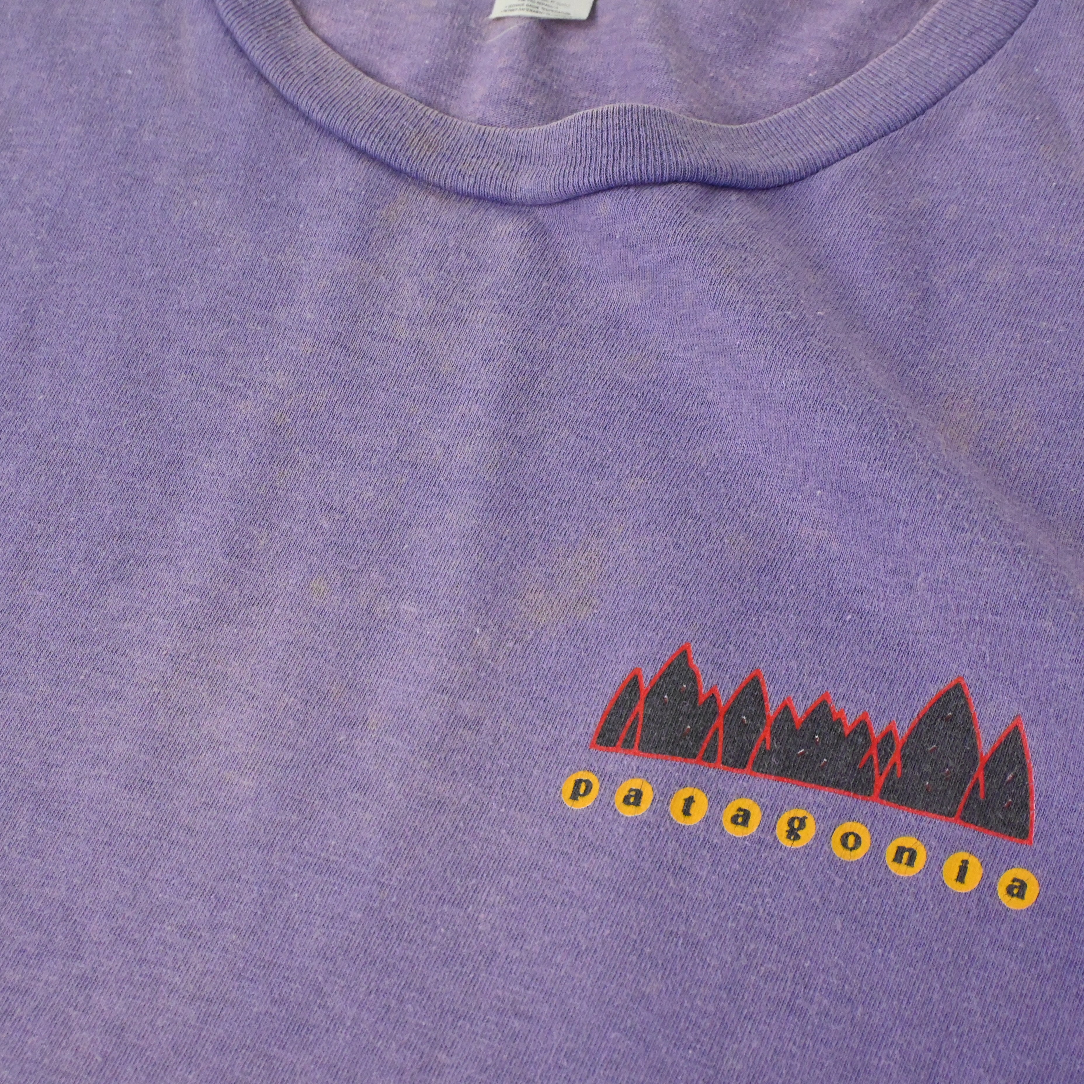90'S PATAGONIA ENDANGERED ANIMAL T-SHIRT LT. PURPLE SIZE M