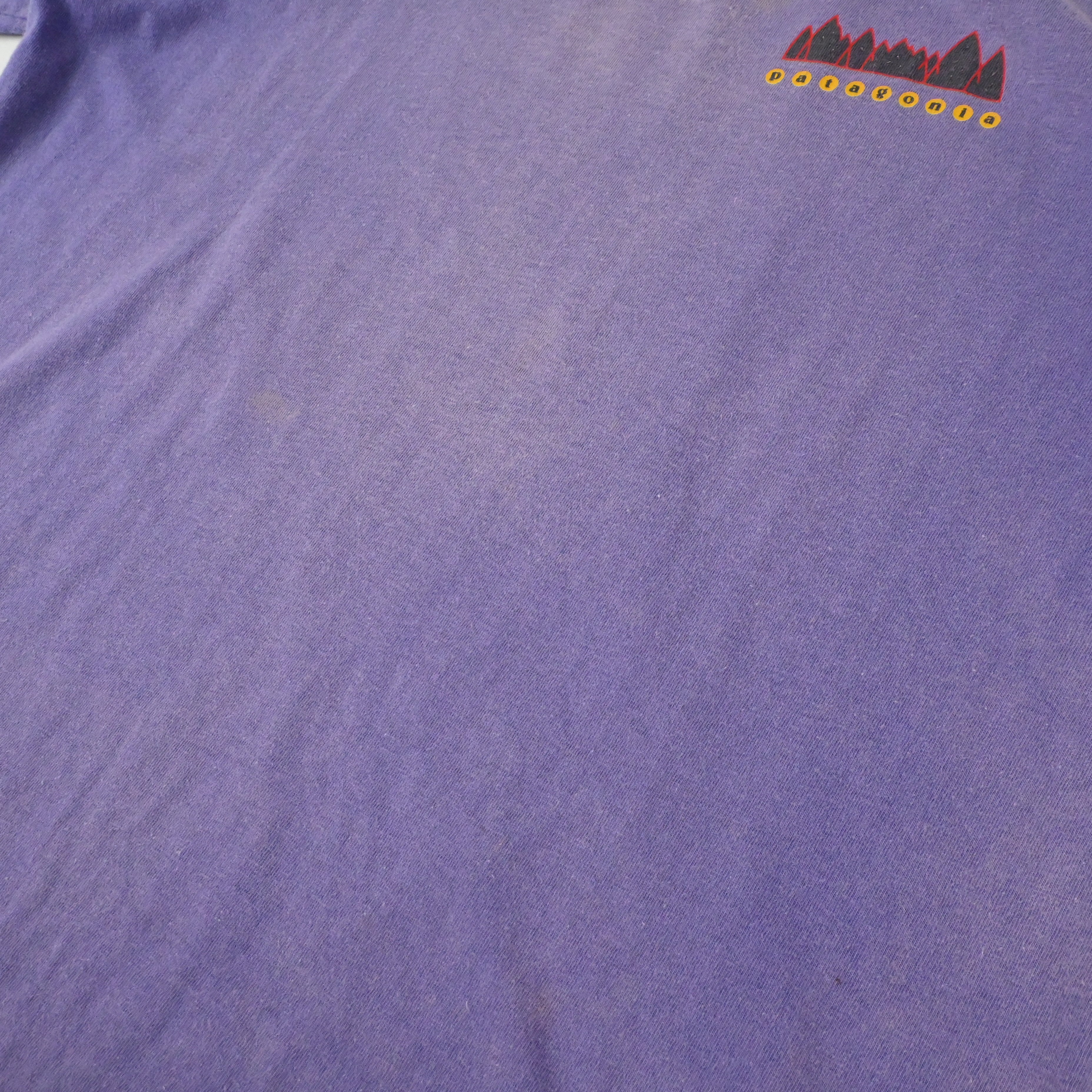 90'S PATAGONIA ENDANGERED ANIMAL T-SHIRT LT. PURPLE SIZE M