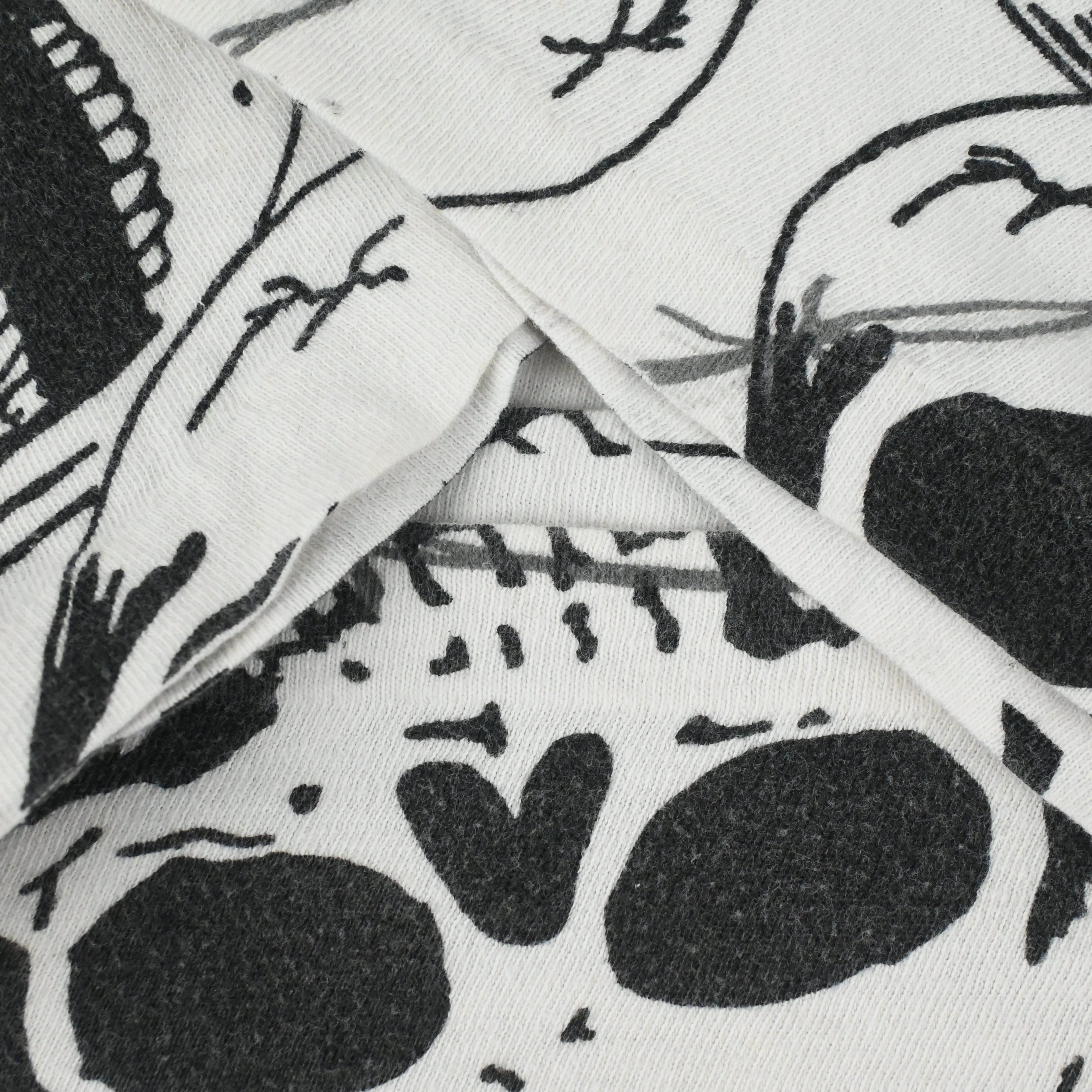 80's SKULL ALLOVER PRINT T-SHIRT SIZE L