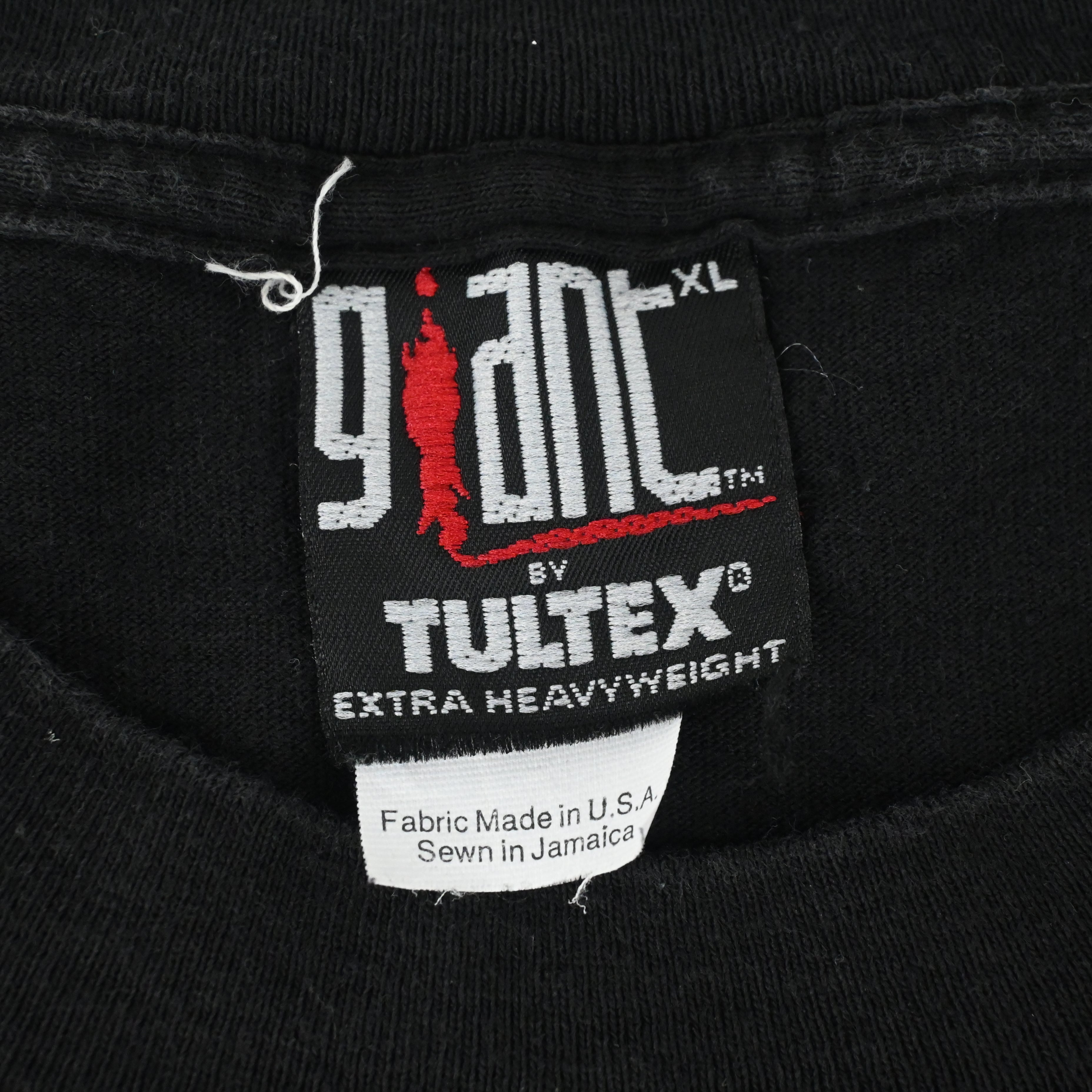 92~93© DANZIG "THEALL-DEMONSWEATLIVE T-SHIRT SIZE XL