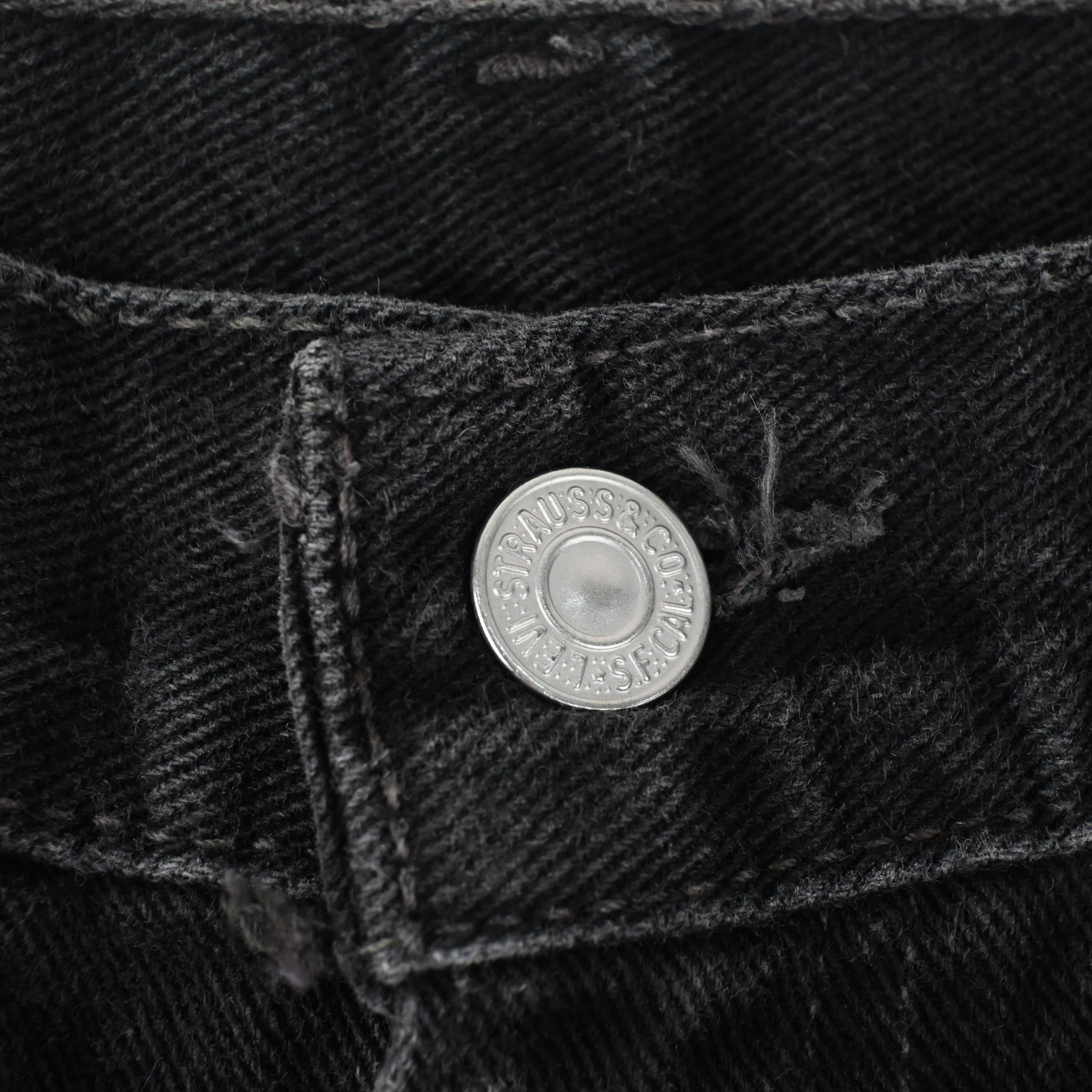 '00 LEVI'S 00505-0260 SIZE W32 L30