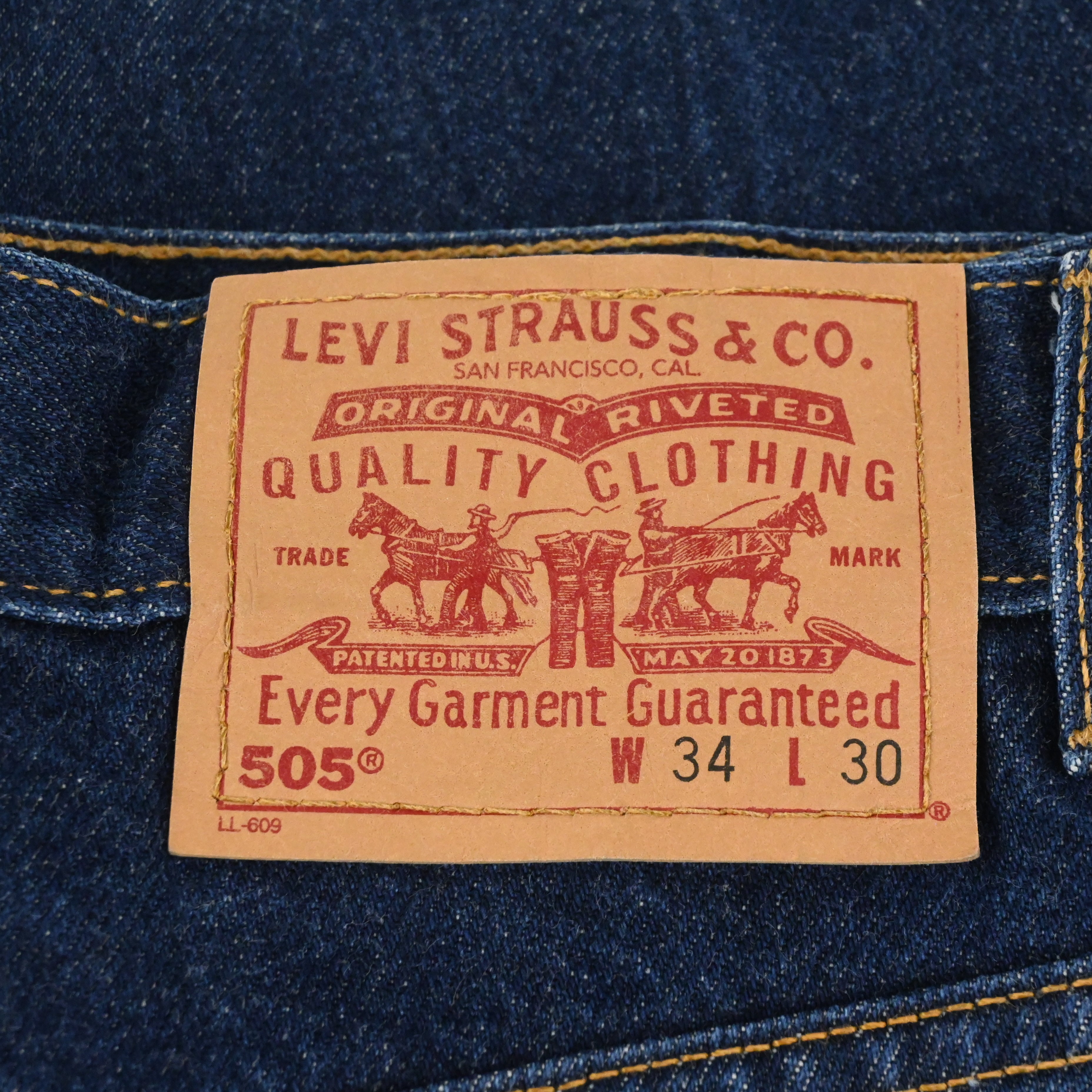 '02 LEVI'S 505-0216 SIZE W34 L30