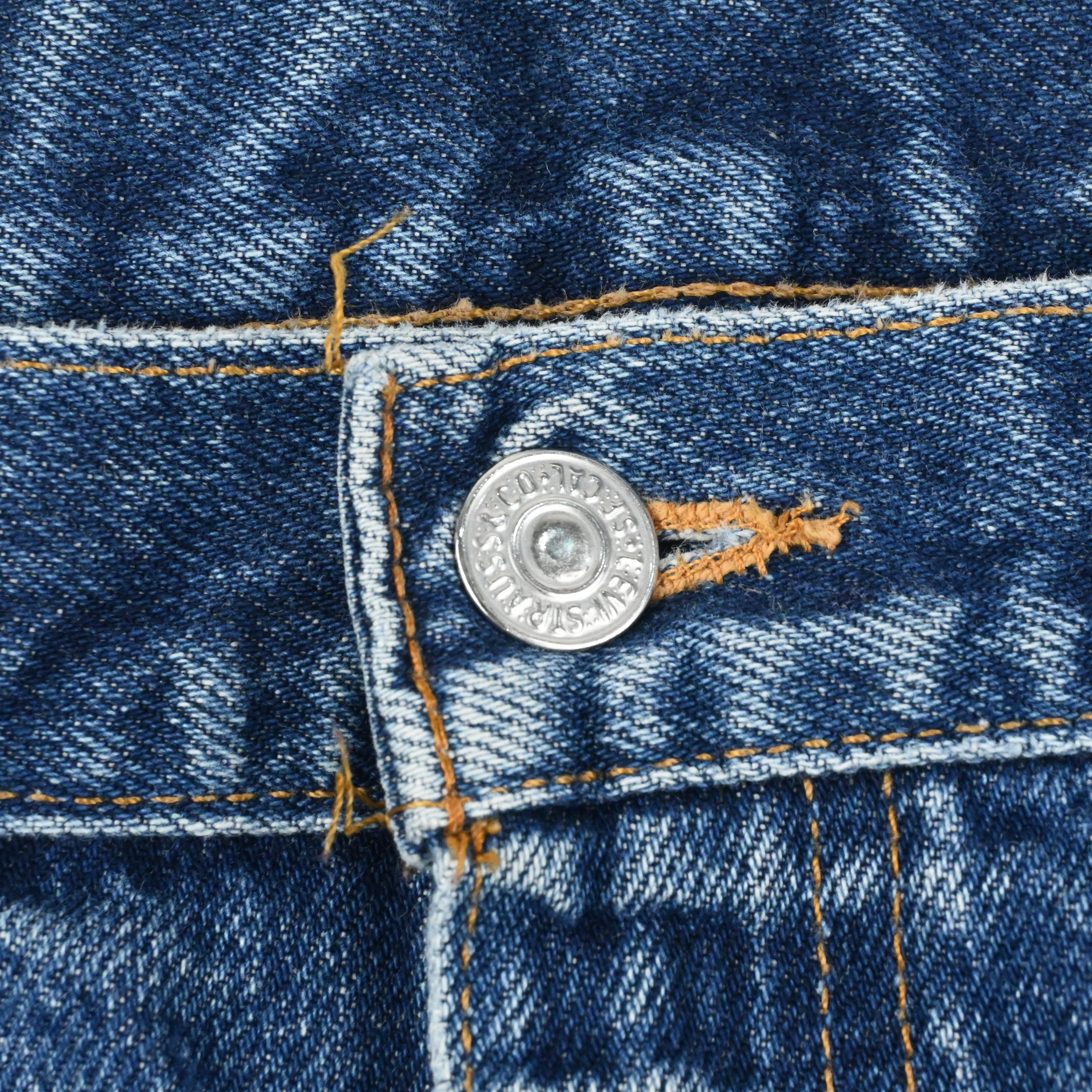 '02 LEVI'S 505-0216 SIZE W36 L30