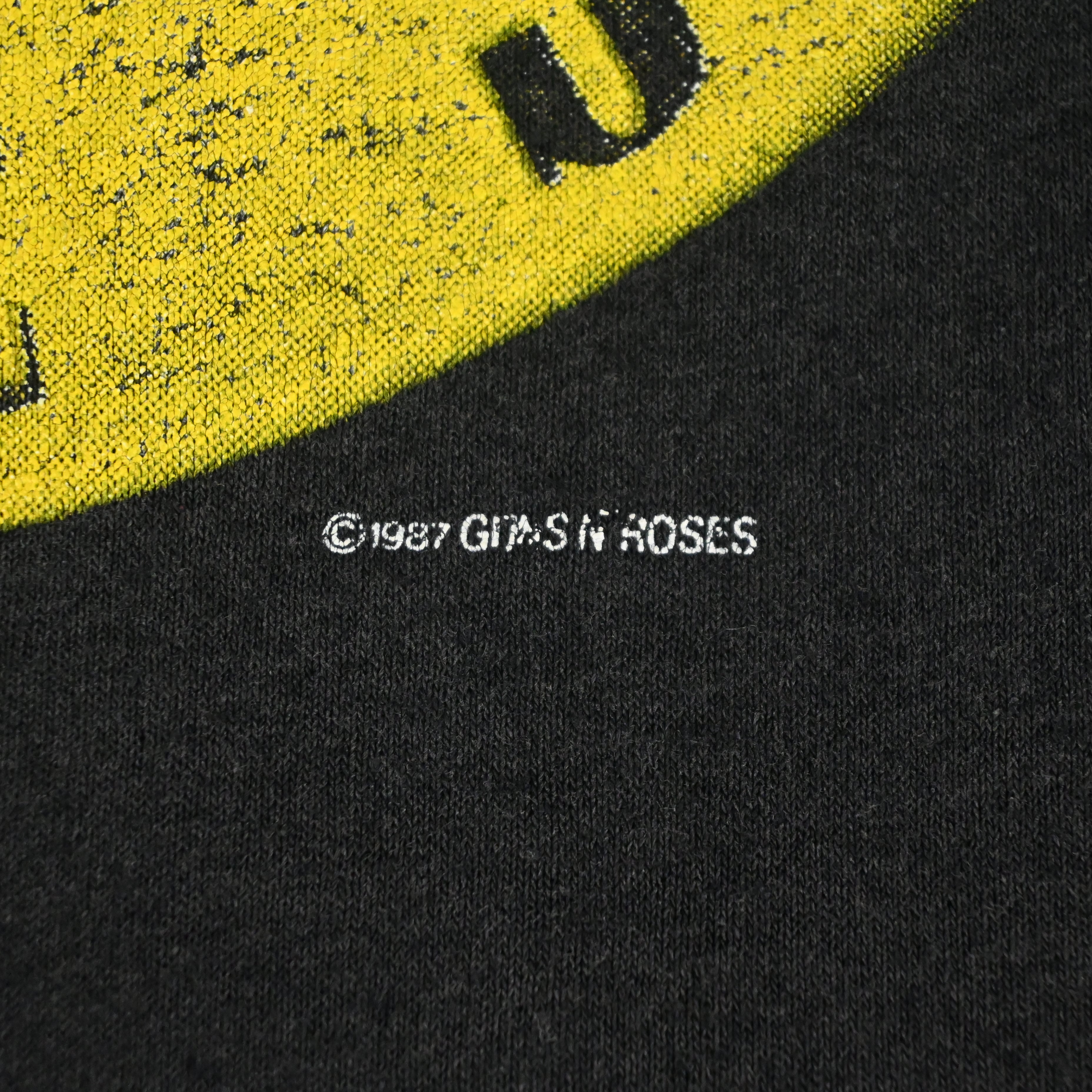 87© GUNS 'N' ROSES T-SHIRT SIZE LARGE