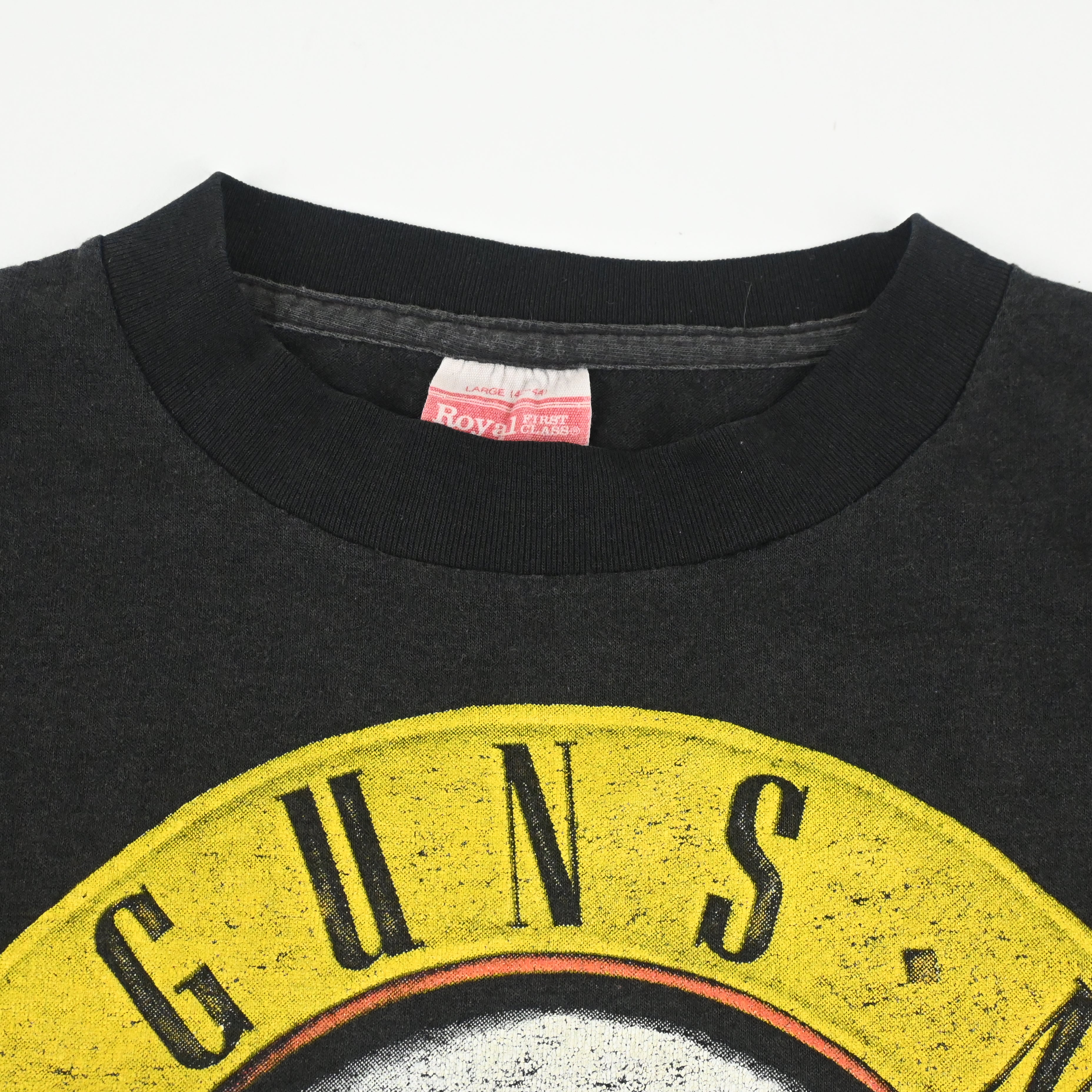 87© GUNS 'N' ROSES T-SHIRT SIZE LARGE