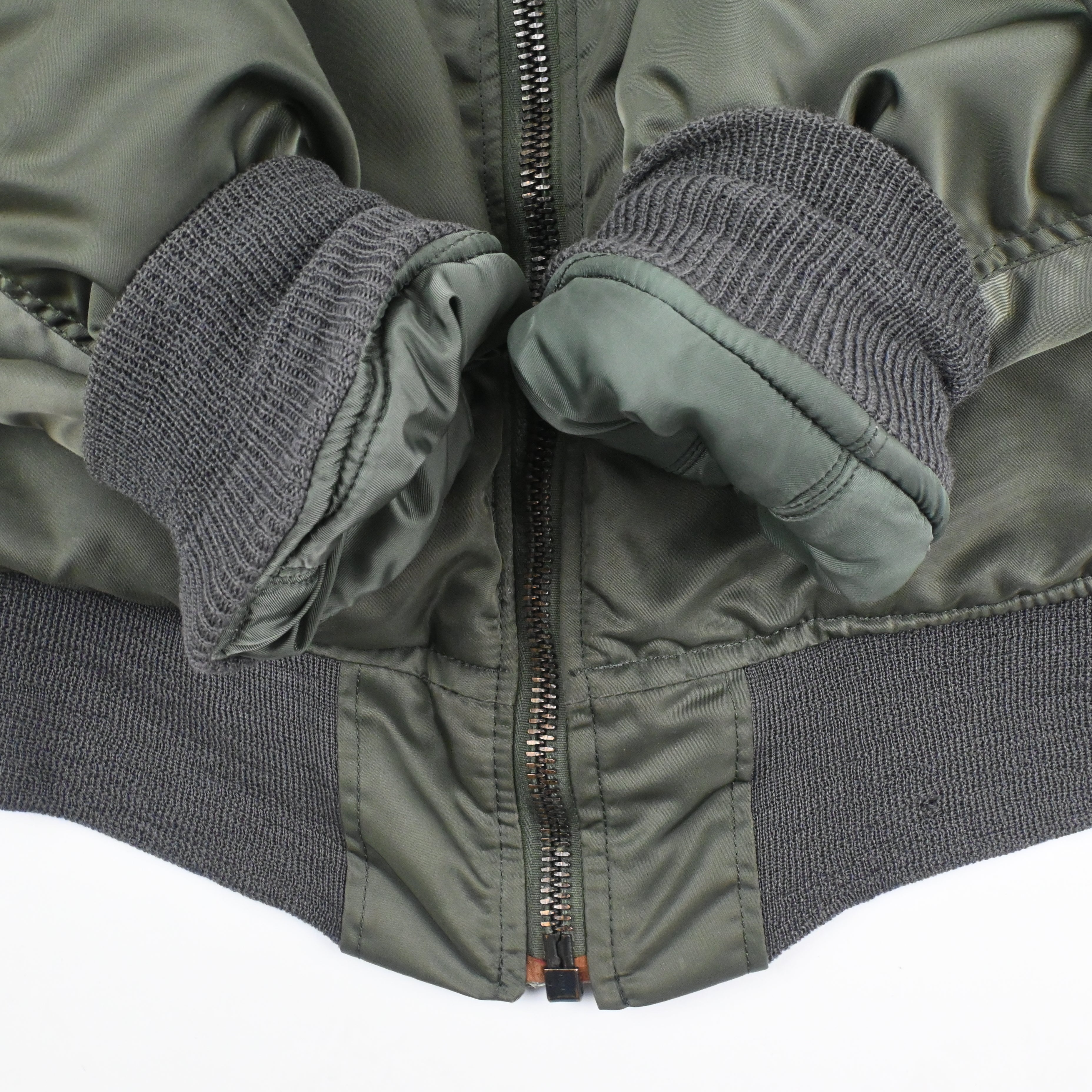 87 U.S.A.F. MA-1 SIZE L MIL-J-8279F SIZE M