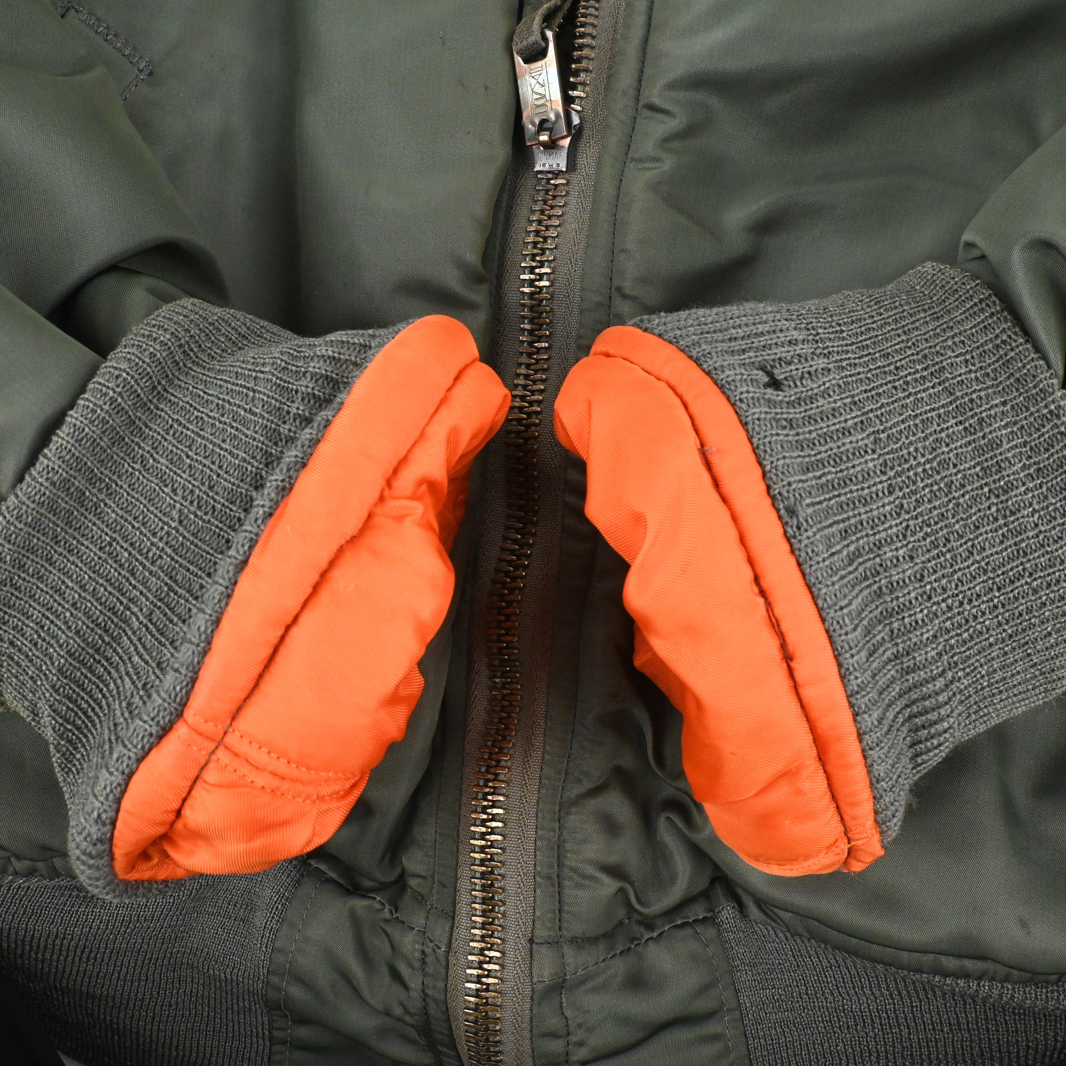 '66 U.S.A.F. MA-1 SIZE L MIL-J-8279D(USAF) SIZE M