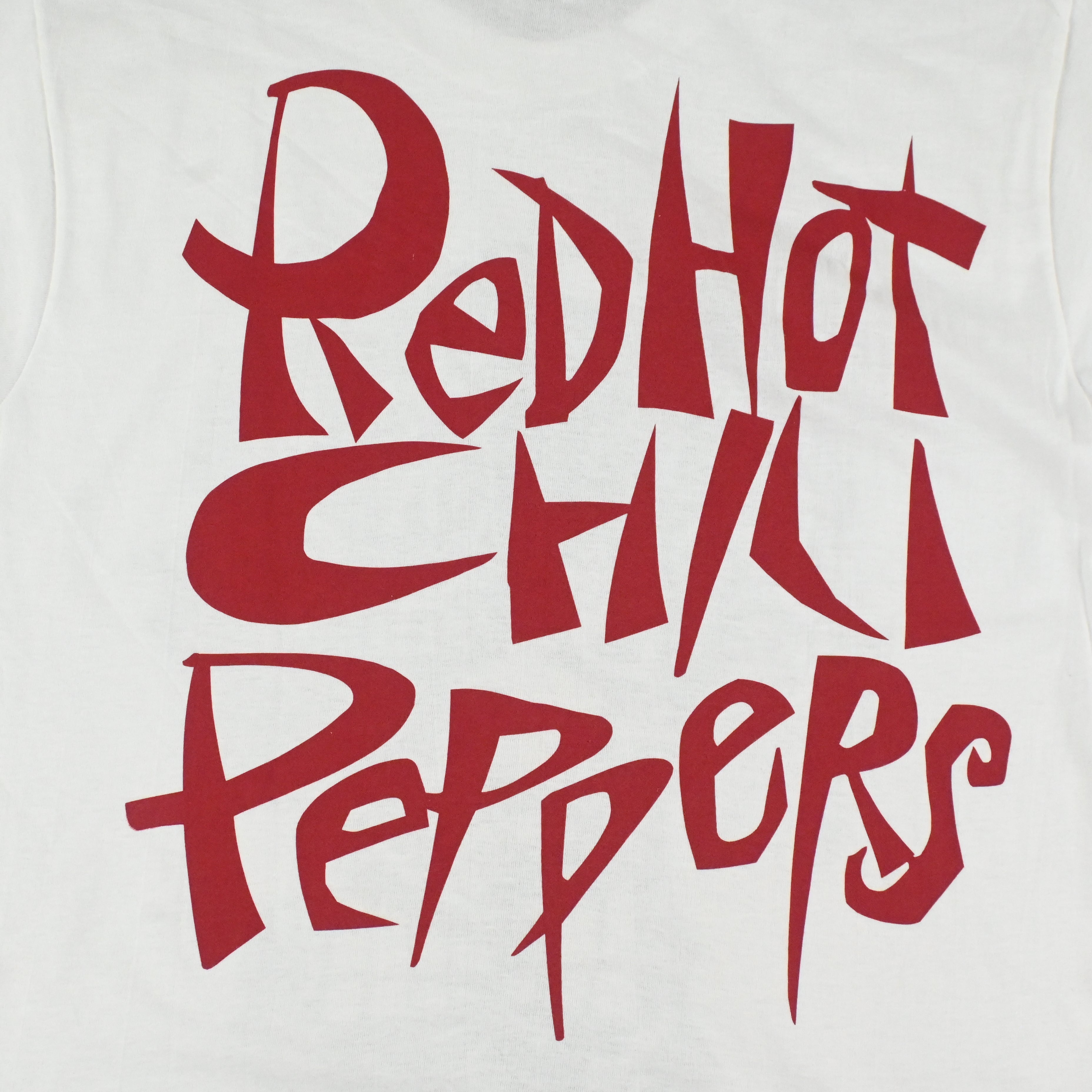 92© RED HOT CHILI PEPPERS T-SHIRT SIZE L