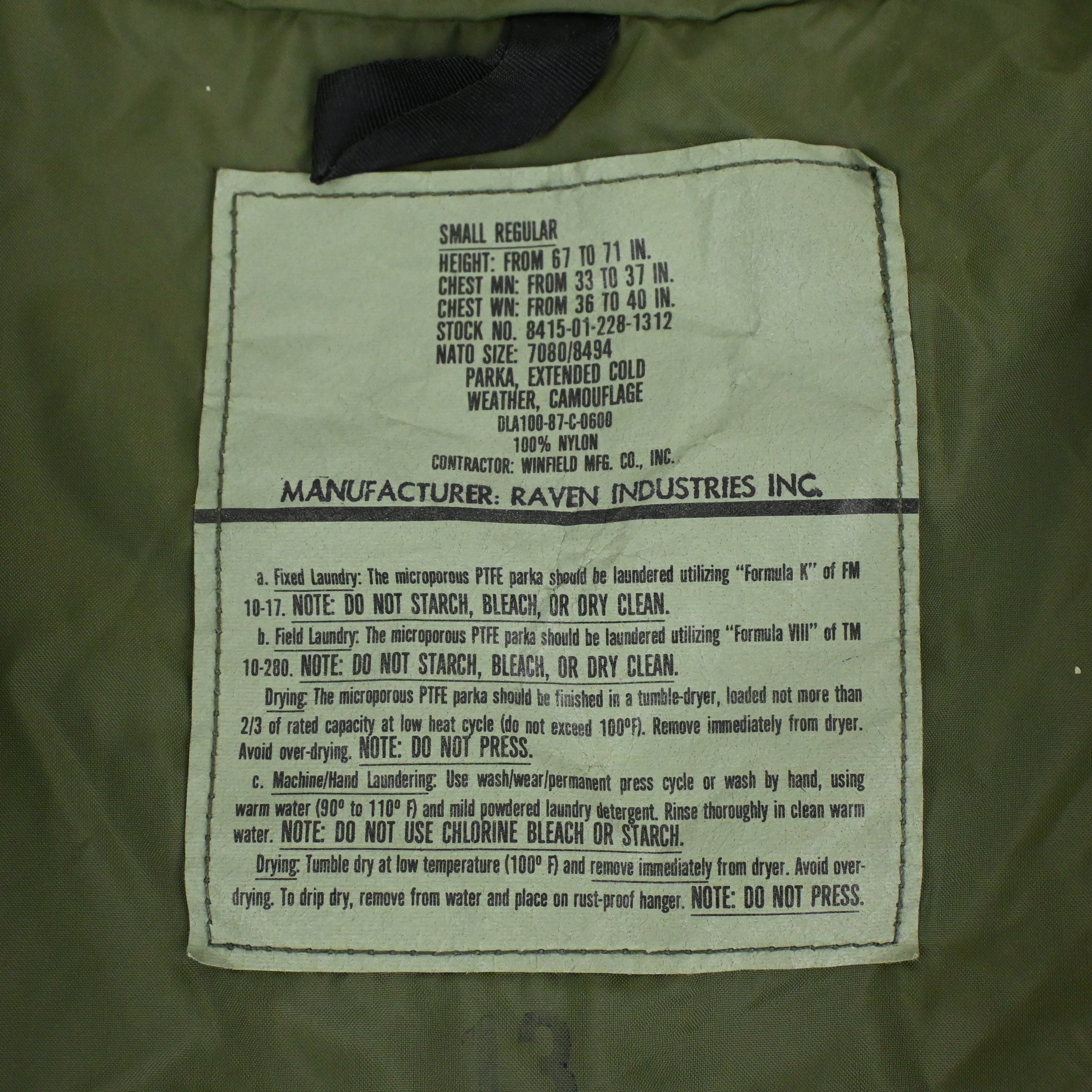 '87 ECWCS GORE TEX PARKA EARLY MOD SIZE S-REG