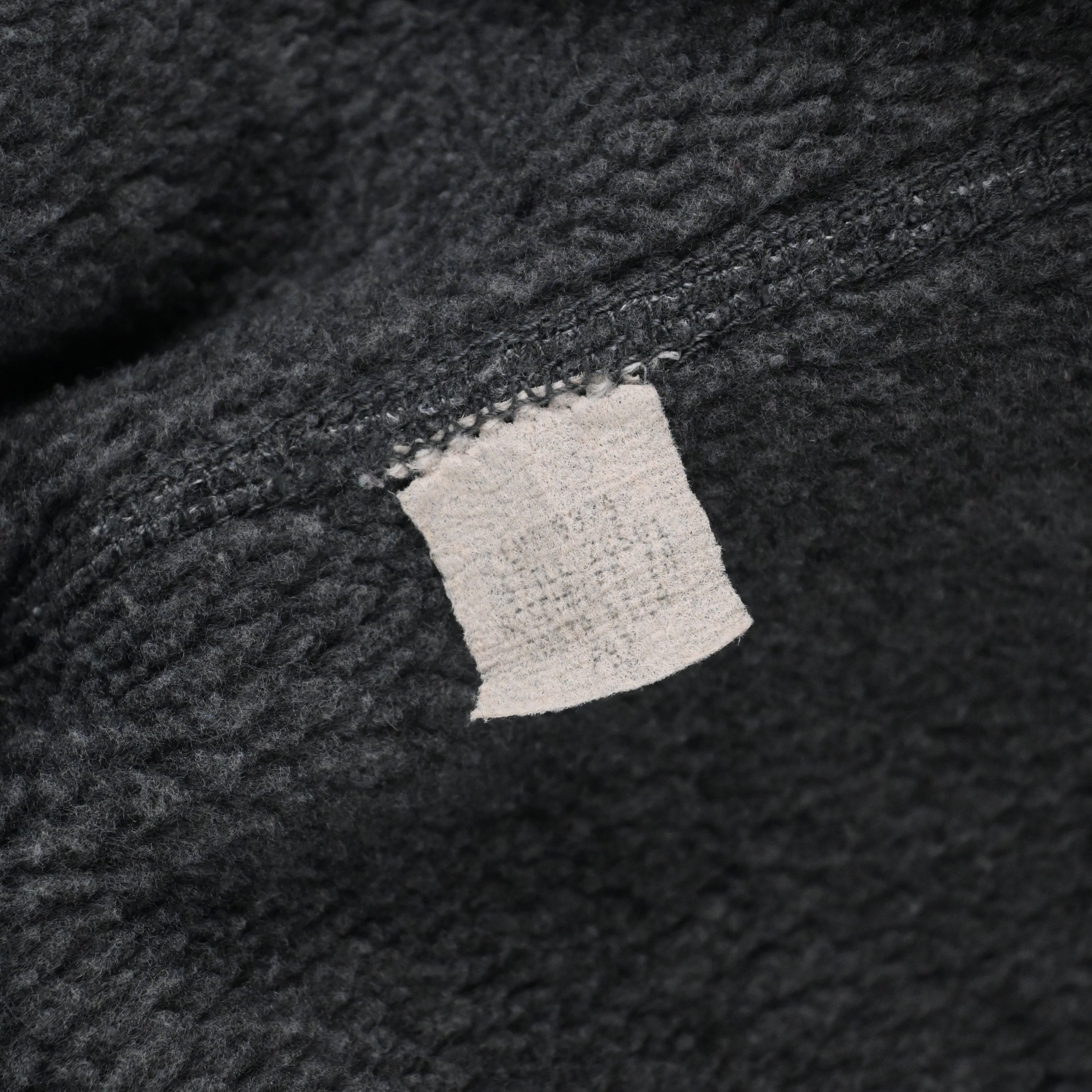 97 patagonia SHELLED SYNCHILLA VEST SIZE L Charcoal