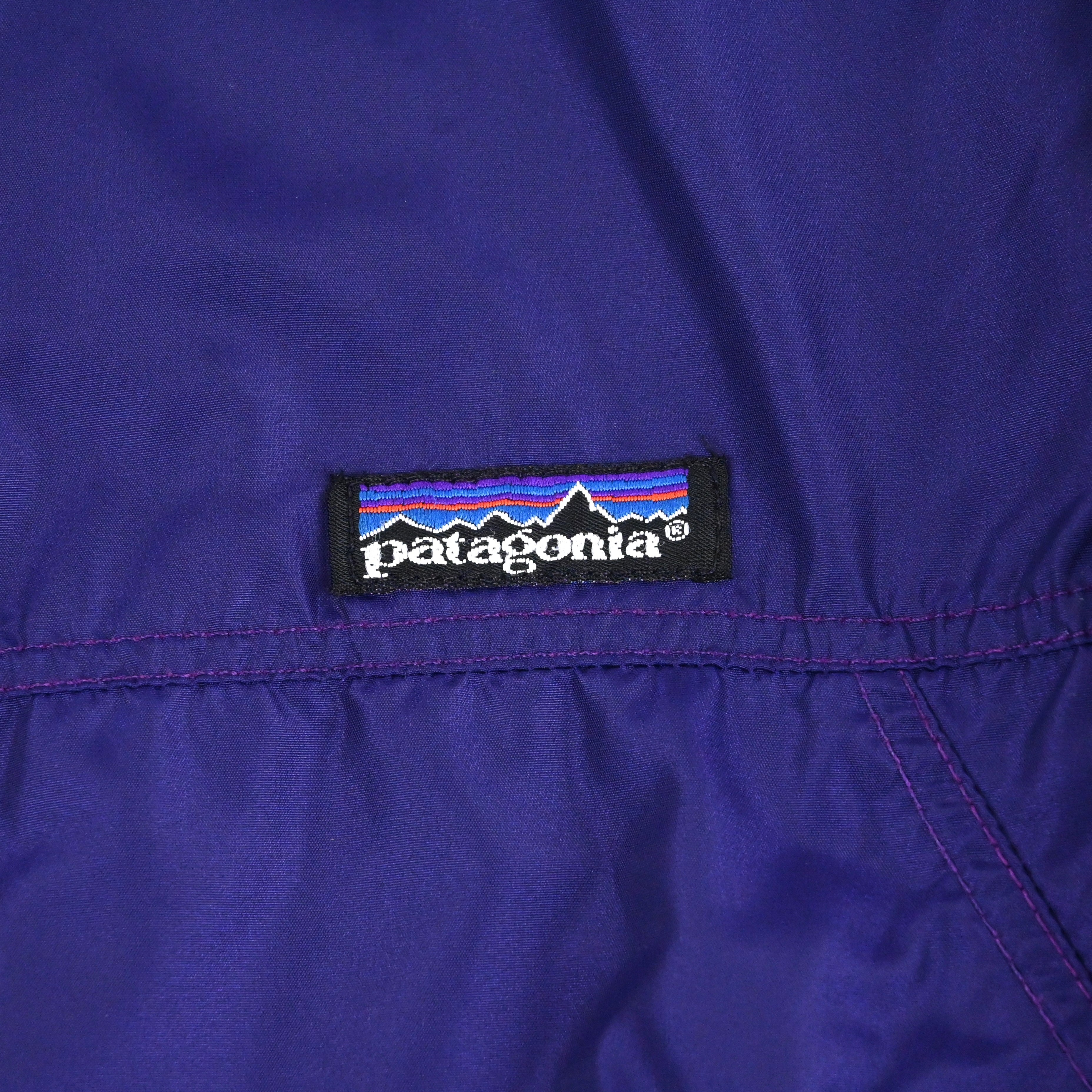 '90 patagonia SHELLED CAPILENE JACKET SIZE M Eggplant/Navy