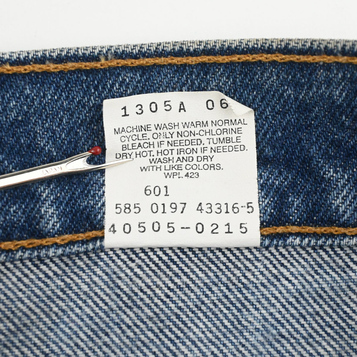 '97 LEVI'S 40505-0215 SIZE W33 L30