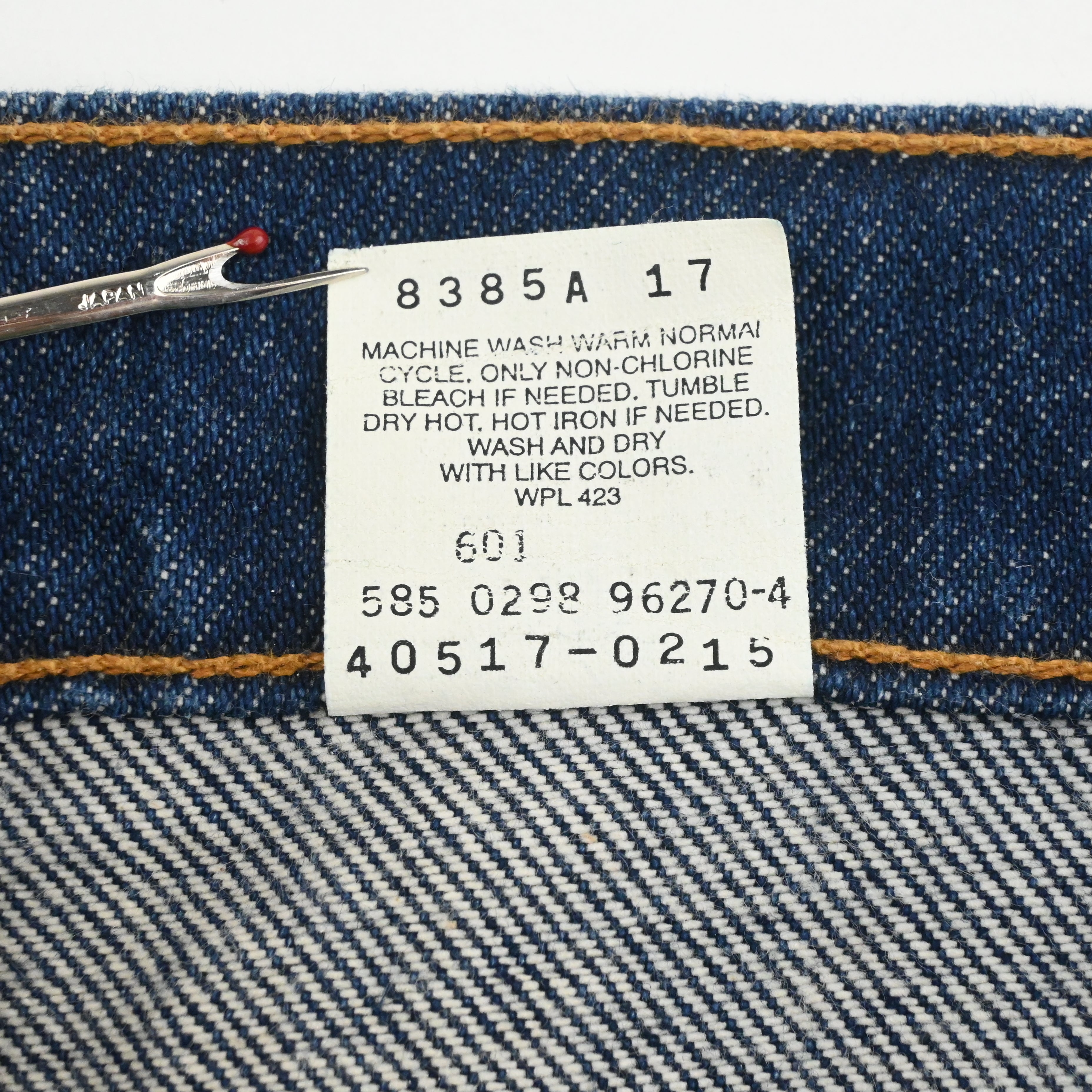 '98 LEVI'S 40517-0215 SIZE W34 L30