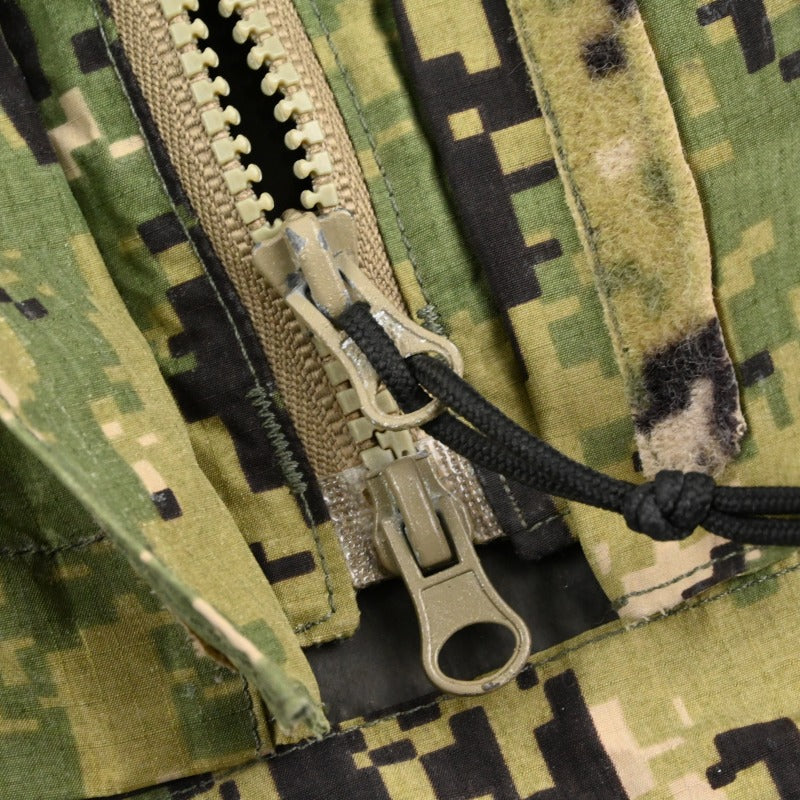 10y' PATAGONIA MARS PCU LEVEL 6 GORE-TEX JACKET SIZE L-REG