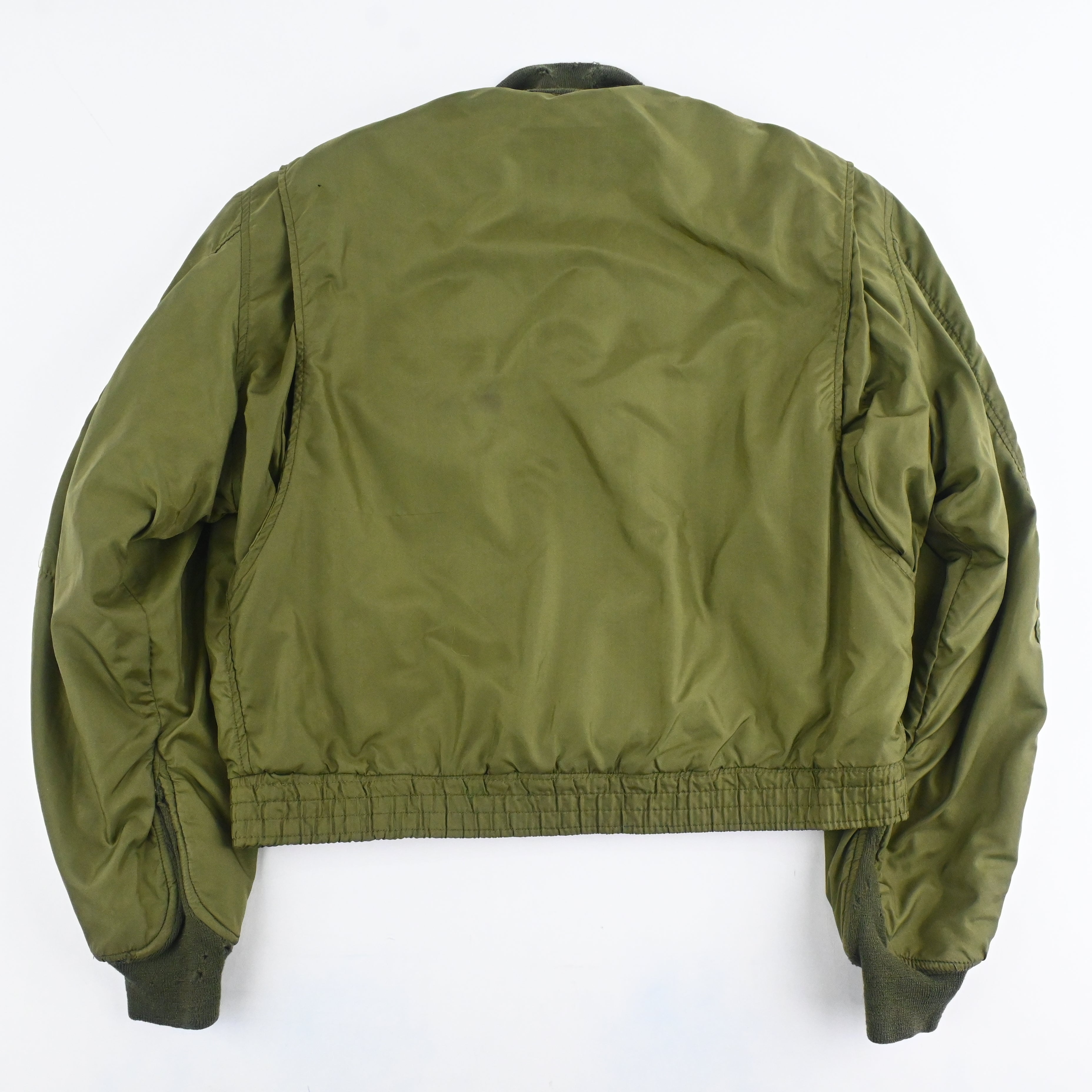 72 U.S.NAVY MIL-S-18342C (WEP) Flight jacket size:44 REGLAR